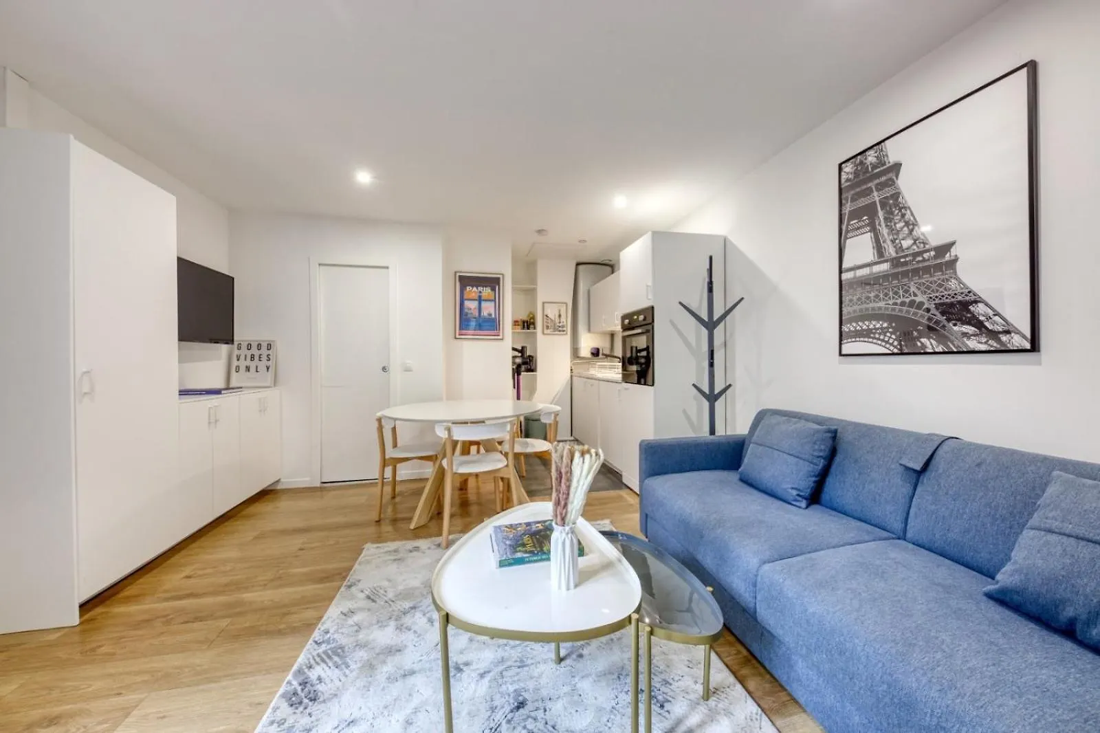 L'Oree De Garnier I 1Br I 10 Min From Opera Parijs Appartement