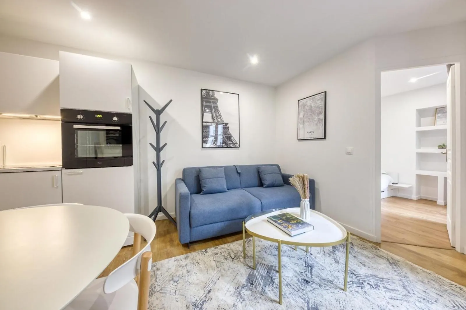 L'Oree De Garnier I 1Br I 10 Min From Opera Parijs 0*,
